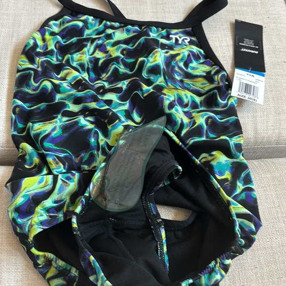 TYR Women's Durafast Elite Diamondfit Swimsuit Green/Energia Size30/Small - Picture 6 of 7